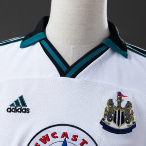 Newcastle United 1999/00 Away Retro Jersey – Classic Football Shirt – S–XXL