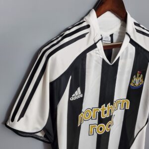 05/06 Newcastle United Home Retro Jersey – Vintage Replica Football Soccer Shirt