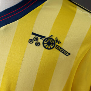 Arsenal 1983/86 Away Retro Jersey – Classic Football Shirt – S–XXL
