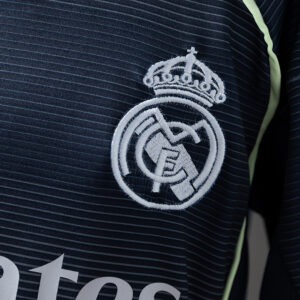 Real Madrid 25/26 Away Kids Kit Jersey – Replica Football Soccer Shirt – Size 16