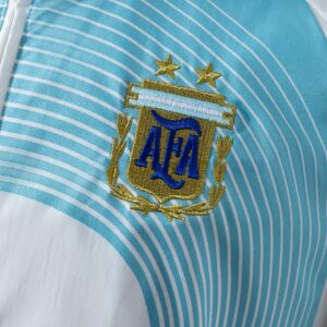 Argentina 05_06 Retro Windbreaker - White & Blue – Replica Football Soccer Shirt