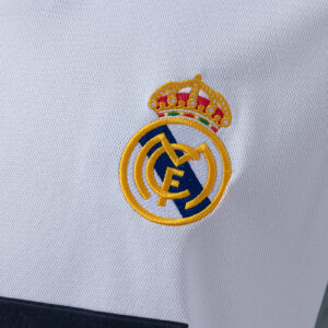 Real Madrid 2000/01 Home Retro Jersey – Vintage Replica Football Soccer Shirt –