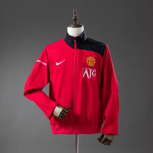 ArtisanFootball proudly presents the M-U 06_07 Windbreaker - Black Edition, a pr