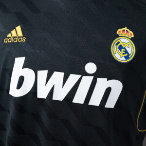 Real Madrid 2011/12 Away Retro Long Sleeve Jersey – Vintage Replica Football Soc