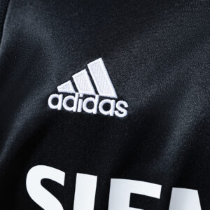Real Madrid 2004/05 2nd Away Retro Jersey – Vintage Replica Football Soccer Shir