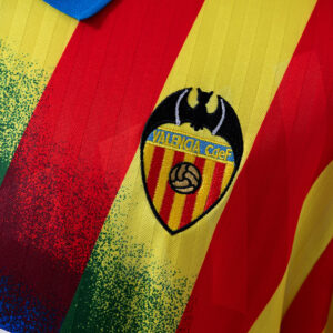 Valencia 1995/96 Away Retro Jersey – Vintage Replica Football Soccer Shirt – Siz