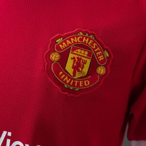 M-U 21_22 Home Retro Jersey – Replica Football Soccer Shirt – S–XXL