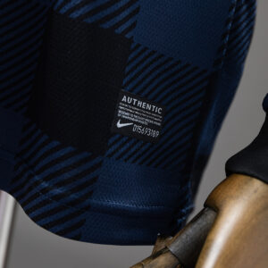 Manchester United 2013/14 Away Long Sleeve Retro Jersey – Classic Football Shirt
