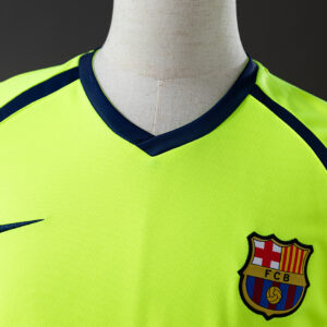 Barcelona 2005/06 Away Retro Jersey – Vintage Replica Football Soccer Shirt – Si