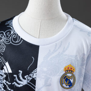 Real Madrid 25/26 Black and White Dragon Special Edition Kids Kit Jersey – Repli