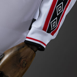 Manchester United 1998/99 White Long Sleeve Retro Jersey – Classic Football Shir
