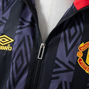 M-U 92_94 Retro Windbreaker - Black – Replica Football Soccer Shirt – S–XXL