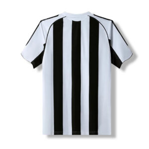 Newcastle United 2004/06 Home Retro Jersey – Classic Football Shirt – S–XXL