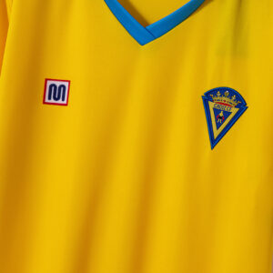 Retro Cádiz CF 1983/84 Home Jersey – Vintage Replica Football Soccer Shirt – Siz