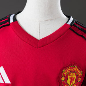 Manchester United 25/26 Home Kids Kit Jersey – Replica Football Soccer Shirt – S