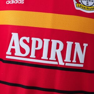 Bayer Leverkusen 98_00 Home Retro Jersey – Replica Football Soccer Shirt – S–XXL