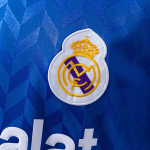 Real Madrid 1986/87 Away Retro Jersey – Vintage Replica Football Soccer Shirt –