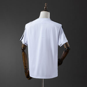 Real Madrid 2003/04 Home Retro Jersey – Vintage Replica Football Soccer Shirt –
