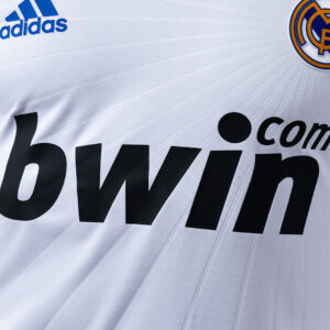 Real Madrid 2010/11 Home Long Sleeve Player Version Retro Jersey – Vintage Repli