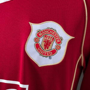 Manchester United 2006/07 Home Long Sleeve Retro Jersey – Classic Football Shirt