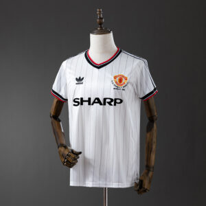 Manchester United 1983 Away Retro Jersey – Classic Football Shirt – S–XXL