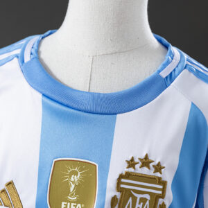 Argentina 24/25 Home Kids Fan Version Kit – Replica Football Shirt – Size 16–28