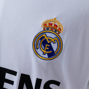 Real Madrid 2005/06 Home Long Sleeve Retro Jersey – Vintage Replica Football Soc