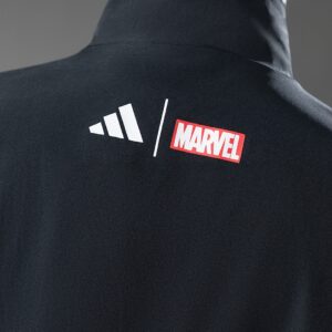 Real Madrid 25/26 Avengers Pre-Match Windbreaker – Black – Replica Football Socc