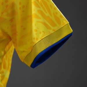 Colombia 2026 Home Women's Crop Top Style – Replica Football Soccer Shirt – S–XX