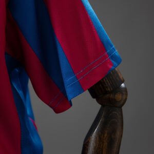 Barcelona 05_06 Home Retro Kids Kit Jersey – Replica Football Soccer Shirt – Siz