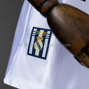 Real Madrid 98_00 Home Retro Kids Kit Jersey – Replica Football Soccer Shirt – S