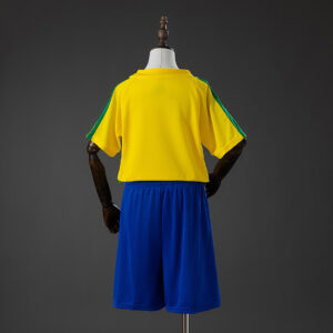 Brazil 2002 Home Retro Kids Kit Jersey – Replica Football Soccer Shirt – Size 16