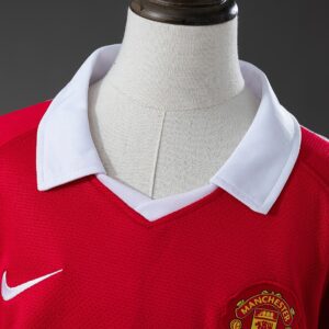 M-U 10_11 Home Retro Kids Kit Jersey – Replica Football Soccer Shirt – Size 16–2