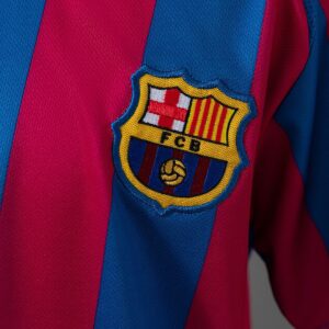 Barcelona 05_06 Home (League Edition) Retro Kids Kit Jersey – Replica Football S
