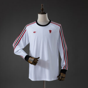 M-U Terrace Icons Long Sleeve T-Shirt White – Replica Football Casual Wear – S–X