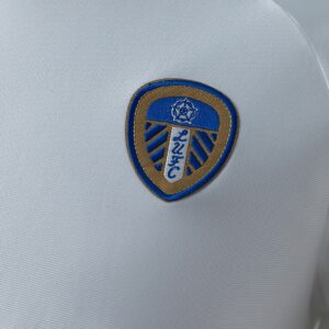 Leeds United Terrace Icons White Long Sleeve T-Shirt – Replica Football Soccer S