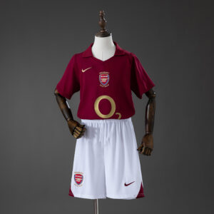 Arsenal 05_06 Home Retro Kids Kit Jersey – Replica Football Soccer Shirt – Size