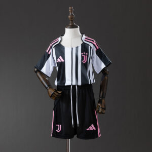Juventus 25/26 Home Kids Kit Jersey – Replica Football Soccer Shirt – Size 16–28