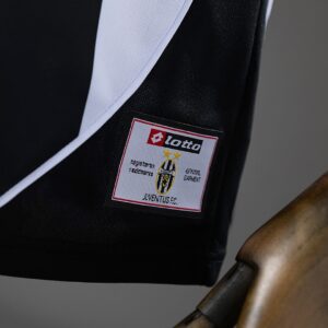 Juv 02_03 Home Retro Jersey – Replica Football Soccer Shirt – S–XXL