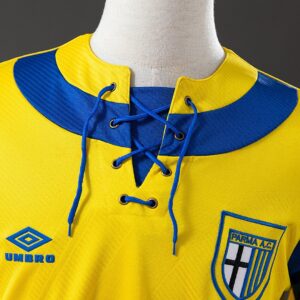 Retro Parma 93_95 Home Jersey – Replica Football Soccer Shirt – S–XXL