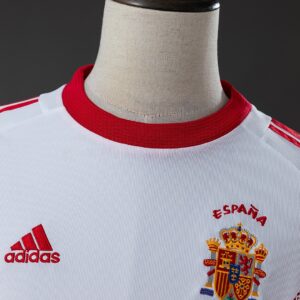 Spain 2002 Away Retro Jersey – Replica Football Soccer Shirt – S–XXL