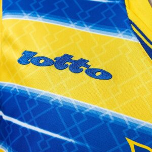 Retro Parma 98_99 Home Jersey – Replica Football Soccer Shirt – S–XXL