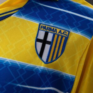 Retro Parma 98_99 Home Jersey – Replica Football Soccer Shirt – S–XXL