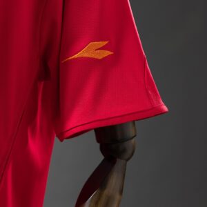 Retro Roma 04_05 Home Jersey – Replica Football Soccer Shirt – S–XXL